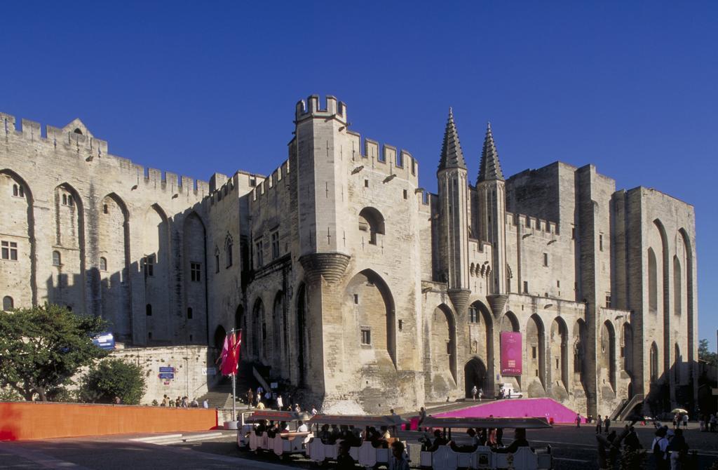 Mercure Avignon Centre Palais Des Papes Exterior photo